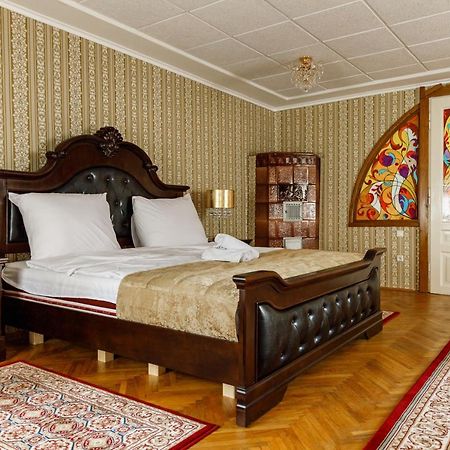 Imperial Boutique Lägenhet Braşov Exteriör bild