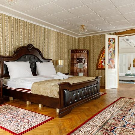 Imperial Boutique Lägenhet Braşov Exteriör bild