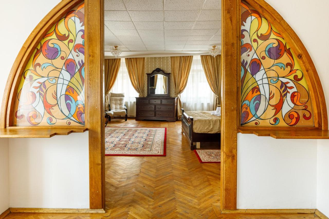 Imperial Boutique Lägenhet Braşov Exteriör bild
