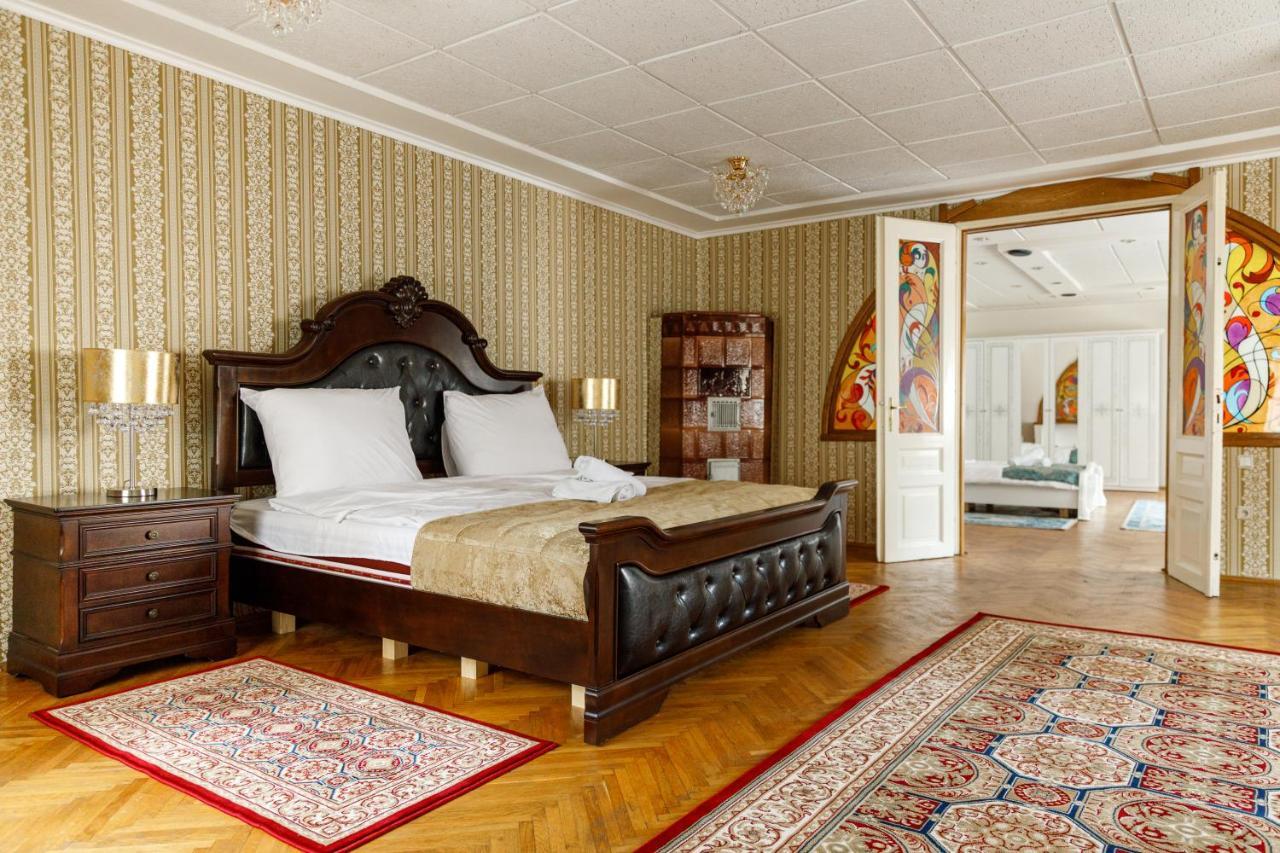 Imperial Boutique Lägenhet Braşov Exteriör bild